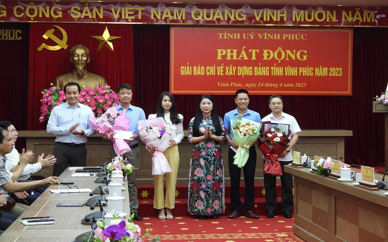 Vĩnh Phúc phát động Giải báo chí về xây dựng Đảng năm 2023