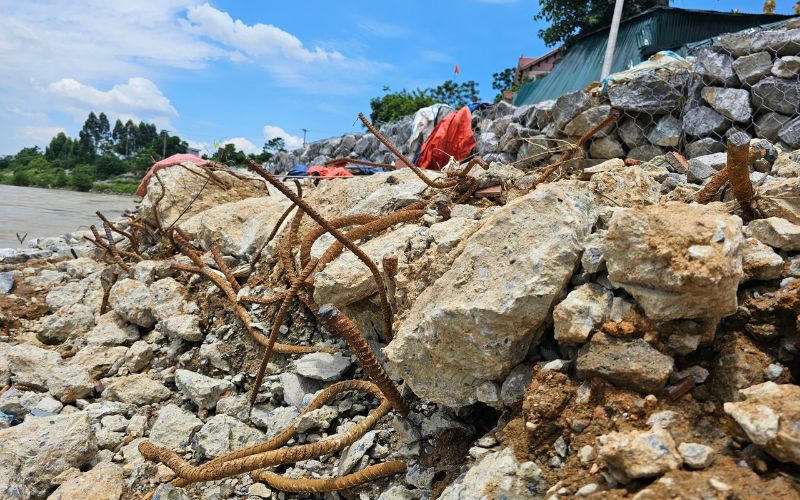 'Điểm mặt, chỉ tên' đơn vị chịu trách nhiệm vụ sập kè sông Phó Đáy ở Vĩnh Phúc