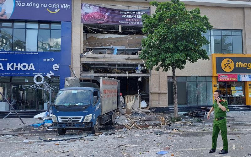 Nổ lớn tại nhà hàng sắp khai trương ở Vĩnh Phúc, 3 người bỏng nặng