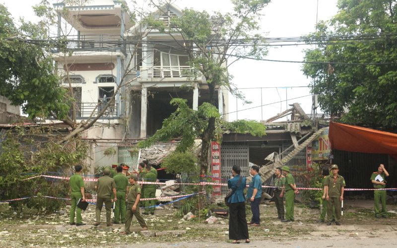 Nổ nồi làm đậu phụ, 1 người chết, 2 người bị thương