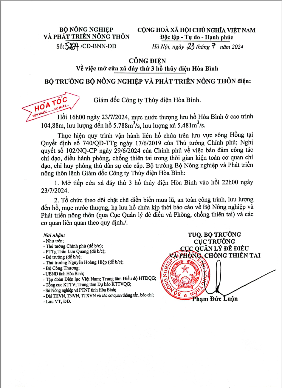 22 giờ tối nay (23/7), thủy điện Hòa Bình mở cửa xả đáy thứ 3