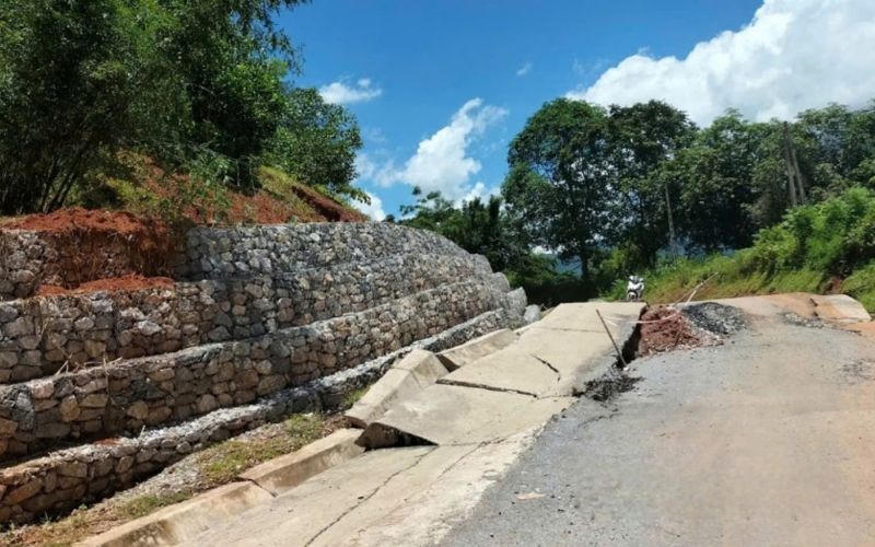 Hòa Bình: Công bố tình huống khẩn cấp sự cố sạt lở đường tỉnh 439