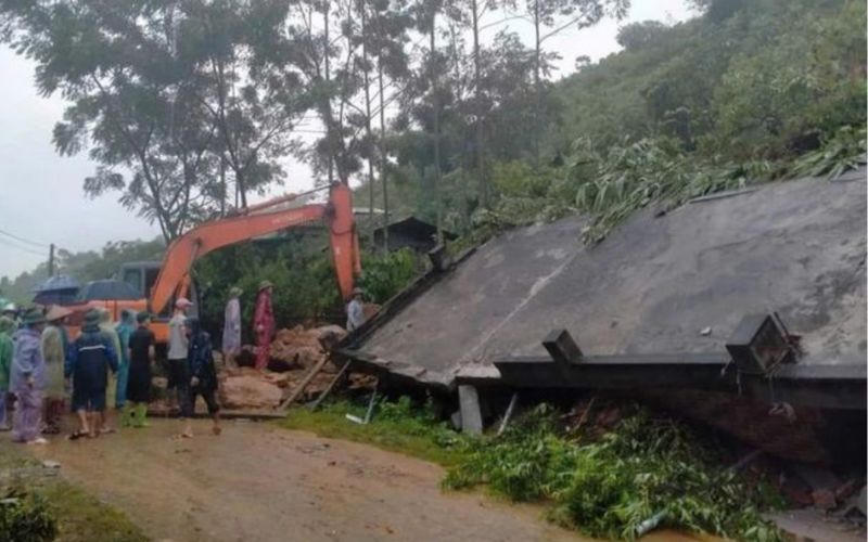 Bí thư Tỉnh ủy Hòa Bình yêu cầu không chủ quan, xem nhẹ công tác phòng chống mưa lũ sau bão