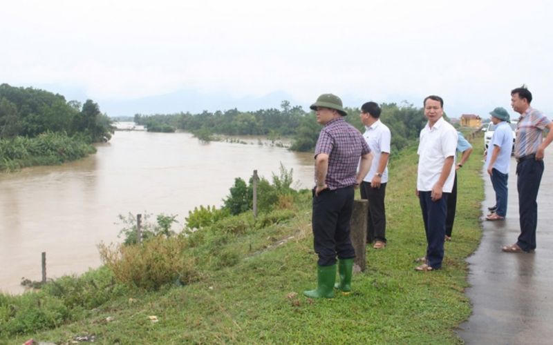 Phát lệnh báo động số II trên sông Hồng tại Vĩnh Phúc