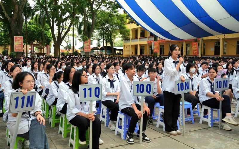 Phổ biến kiến thức, kỹ năng tham gia mạng xã hội an toàn cho học sinh