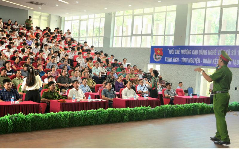 Nhiều hoạt động thiết thực hưởng ứng ngày Pháp luật Việt Nam tại Vĩnh Phúc