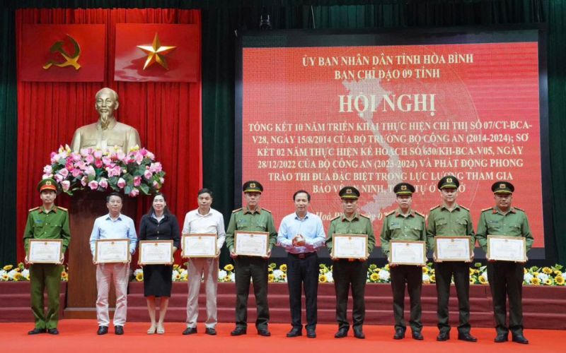 Gần 8.200 cơ quan, doanh nghiệp, cơ sở giáo dục ở Hòa Bình đạt tiêu chuẩn về an ninh trật tự