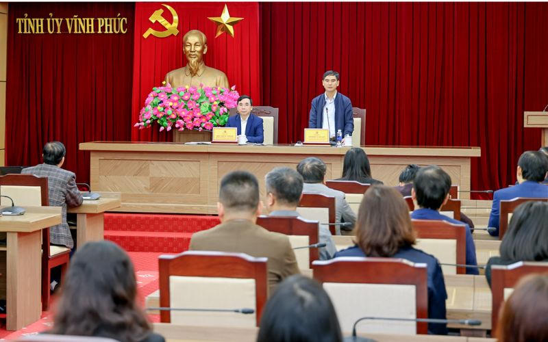 Vĩnh Phúc sẽ có chính sách đặc thù hỗ trợ cán bộ thuộc diện sắp xếp, tinh gọn