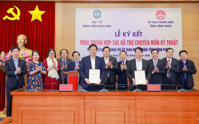 Tỉnh Vĩnh Phúc ký thỏa thuận hợp tác với bệnh viện Bạch Mai
