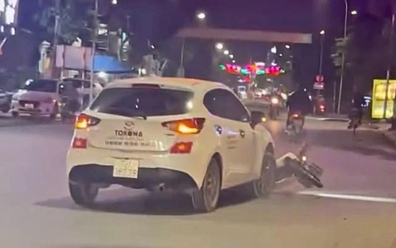 Khởi tố tài xế ô tô gây tai nạn liên tiếp, kéo lê xe máy 10km ở Vĩnh Phúc