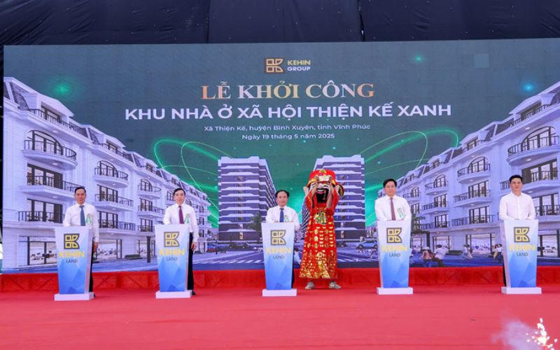 Thứ trưởng Nguyễn Văn Sinh dự Lễ khởi công Dự án khu nhà ở xã hội ở Vĩnh Phúc