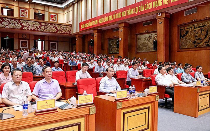 Vĩnh Phúc phấn đấu tốc độ tăng trưởng kinh tế tư nhân tăng 12 - 13%/năm