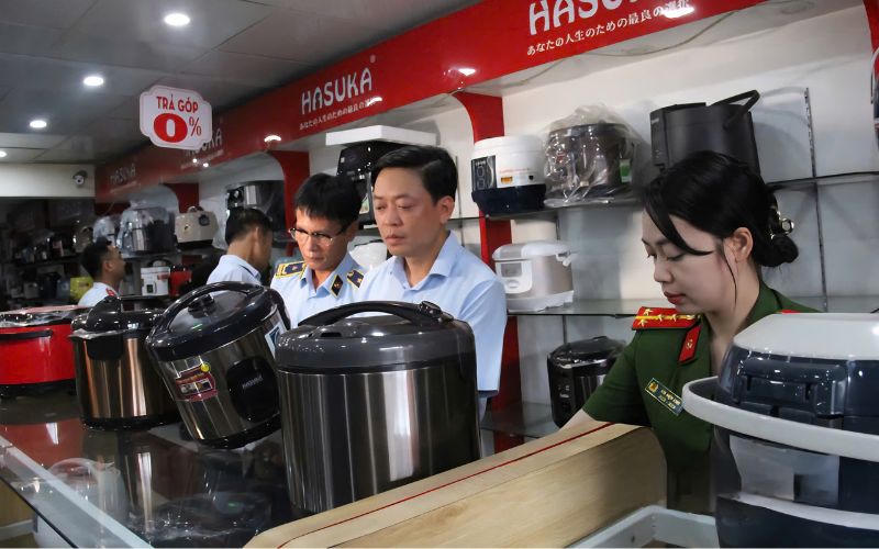 Hòa Bình tiếp tục đẩy mạnh đấu tranh ngăn chặn, đẩy lùi buôn lậu, gian lận thương mại và hàng giả