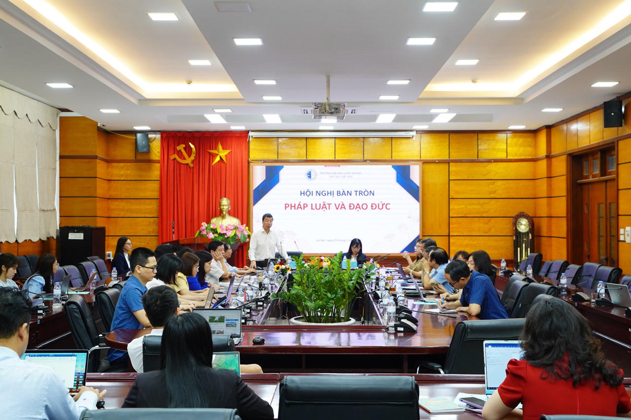 Hội nghị bàn tròn “Pháp luật và Đạo đức”: Đề xuất nghiên cứu nhiều vấn đề lý luận, thực tiễn liên quan