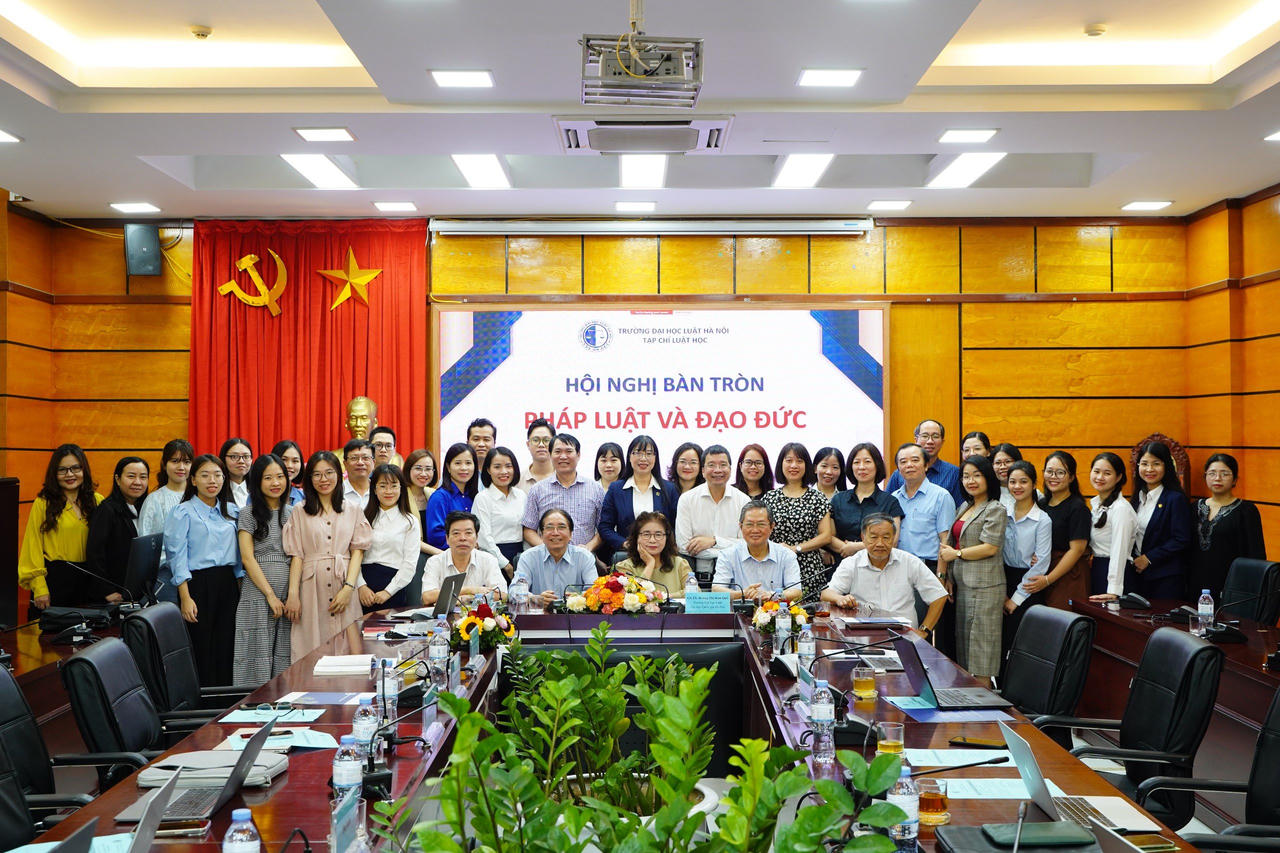 Hội nghị bàn tròn “Pháp luật và Đạo đức”: Đề xuất nghiên cứu nhiều vấn đề lý luận, thực tiễn liên quan