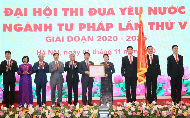 Ngành Tư pháp Việt Nam - 80 năm lớn mạnh cùng đất nước - Bài 3: Trách nhiệm, tận tâm, cống hiến, góp phần xứng đáng vào thắng lợi của công cuộc đổi mới