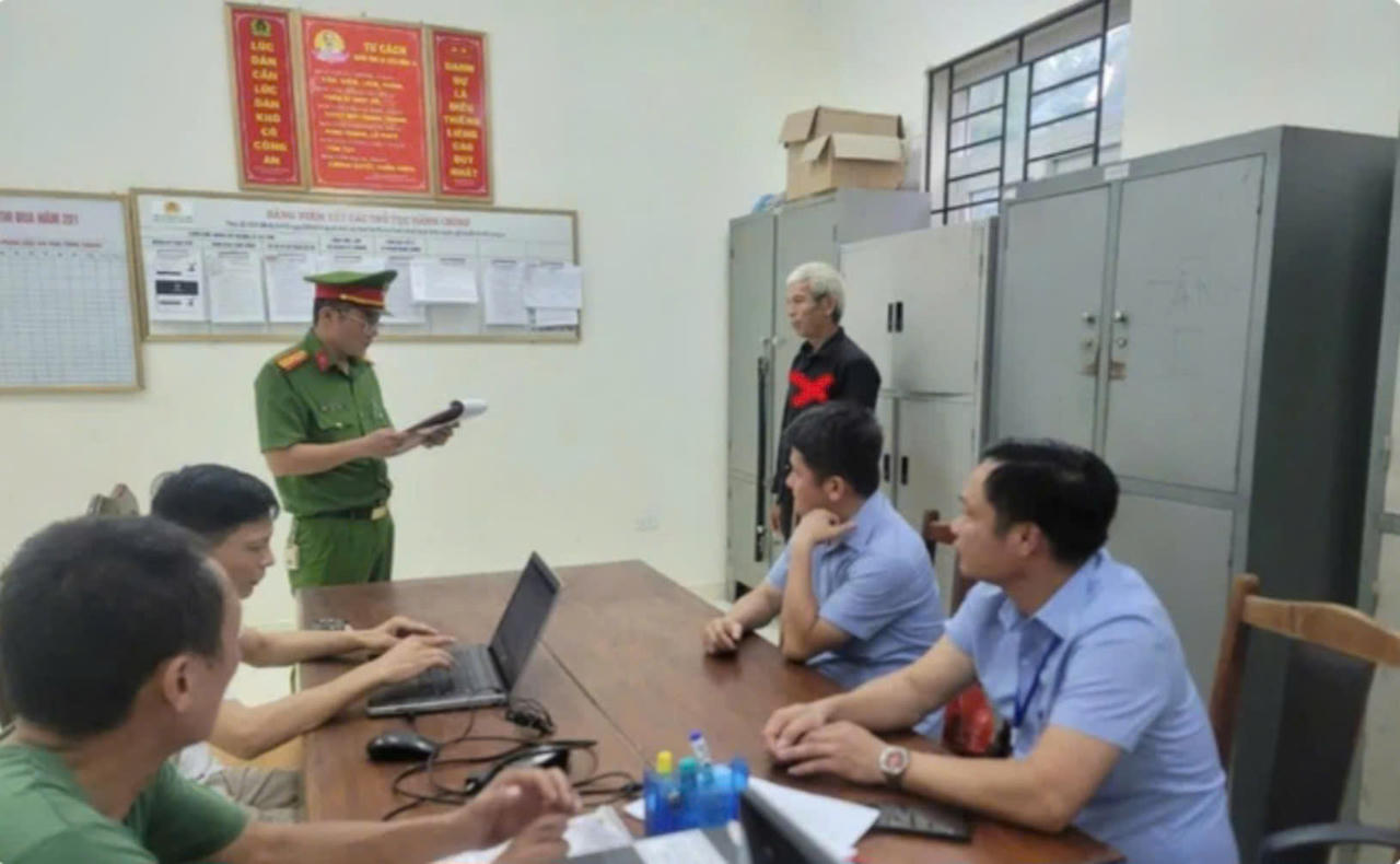 Bắt tạm giam đối tượng chém bị thương em trai, em dâu và vợ