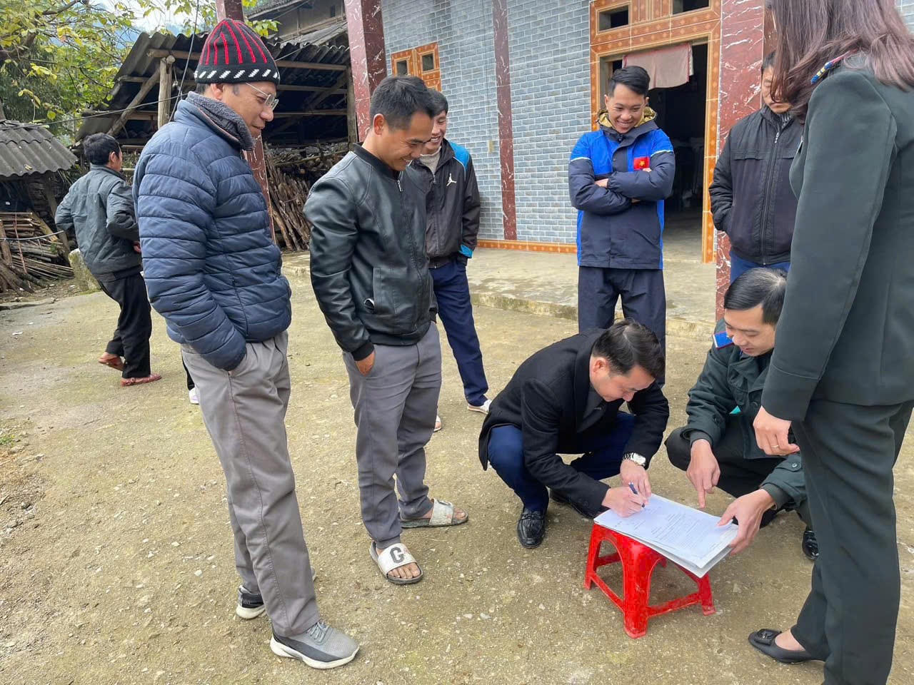 Pháp lý và tình người trong hành trình giải quyết vụ cấp dưỡng của nữ Chấp hành viên Tống Thị Ngọc Nga