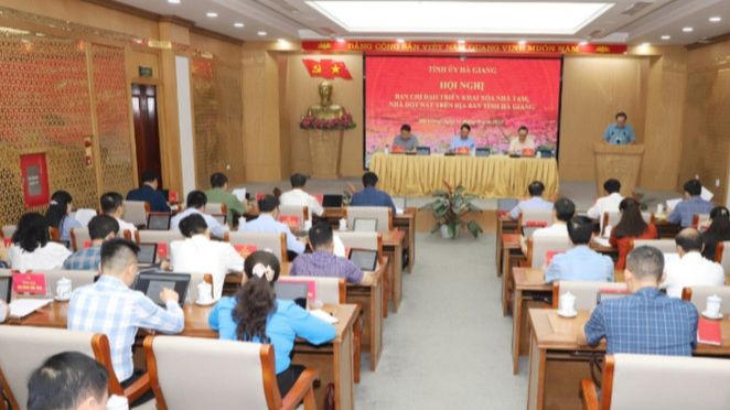 Hà Giang xoá gần 3.000 nhà tạm, nhà dột nát