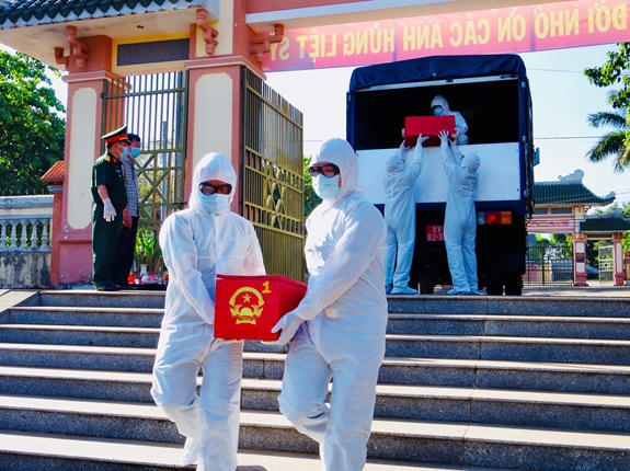 Gia Lai: Đón 16 bộ hài cốt liệt sĩ từ Campuchia về nước