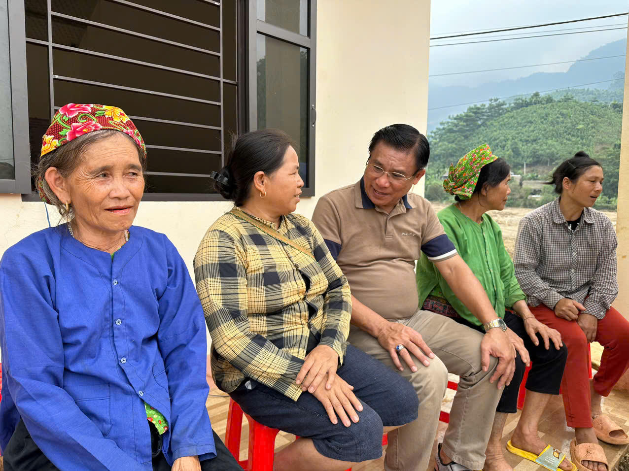 Cục An ninh nội địa, Bộ Công an trao quà cho người dân bị ảnh hưởng bão phía Bắc