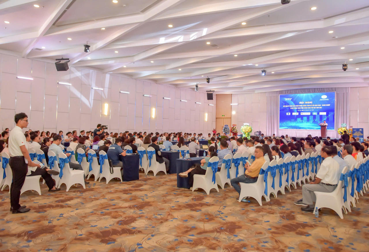 Hội nghị Đối thoại về chính sách Ngân hàng trên địa bàn quận Tân Bình, TPHCM.