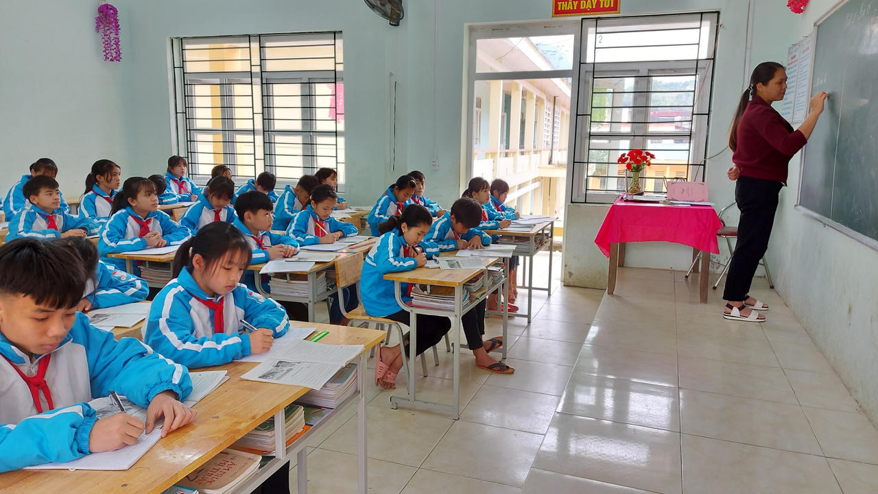 Hà Giang thực hiện tốt chính sách hỗ trợ học sinh là đồng bào dân tộc thiểu số