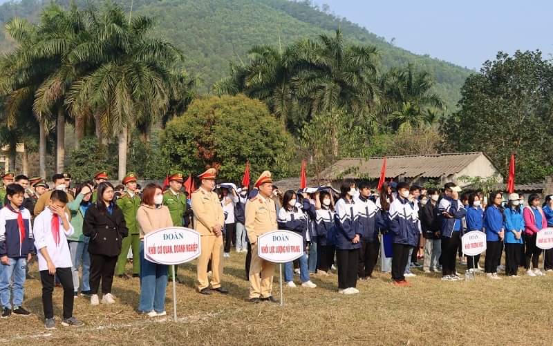 Huyện Lương Sơn: Bước tiến vững chắc trong Chính sách phát triển kinh tế - xã hội và tuyên truyền phổ biến pháp luật cho đồng bào dân tộc thiểu số và miền núi