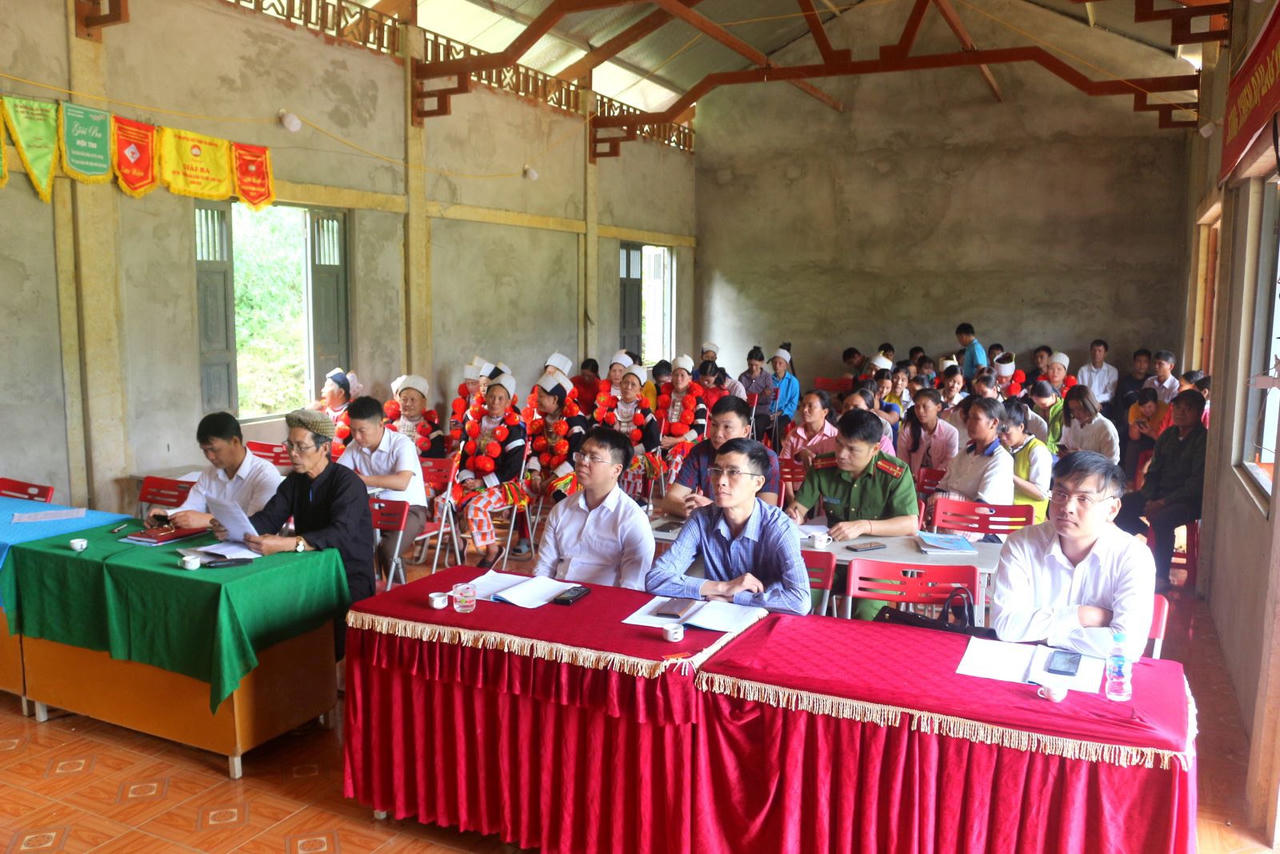 Na Hang (Tuyên Quang) Chính sách tín dụng góp phần giúp đồng bào dân tộc vươn lên trong cuộc sống