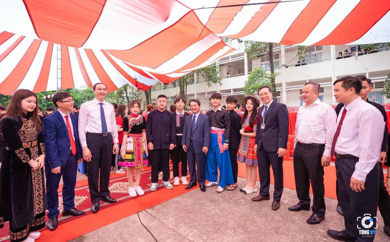 Phát triển nguồn nhân lực vùng đồng bào dân tộc thiểu số