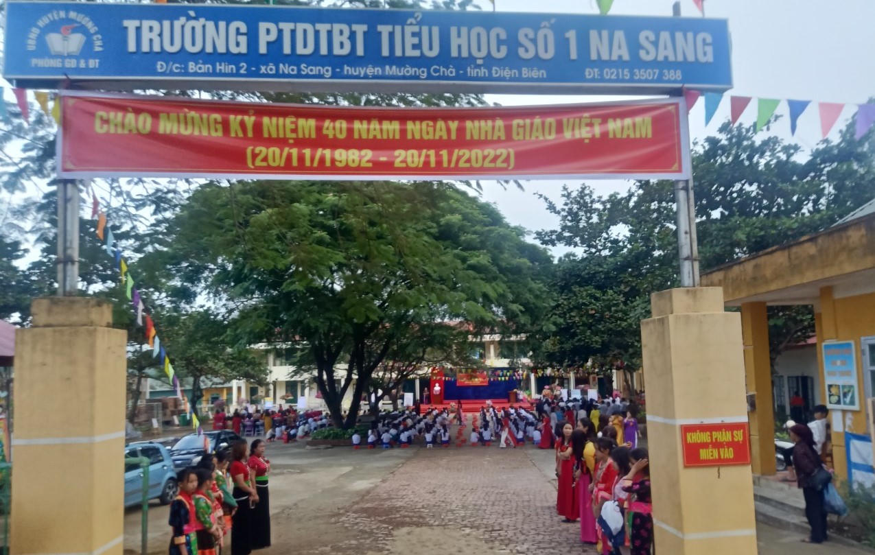 Trường PTDTBT Tiểu học số 1 Na Sang: Thích ứng linh loạt để phòng chống dịch bệnh nâng cao chất lượng giáo dục trong hoàn cảnh mới