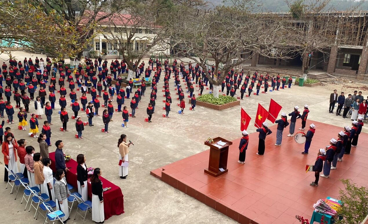 Trường PTDTBT Tiểu học số 1 Na Sang: Thích ứng linh loạt để phòng chống dịch bệnh nâng cao chất lượng giáo dục trong hoàn cảnh mới
