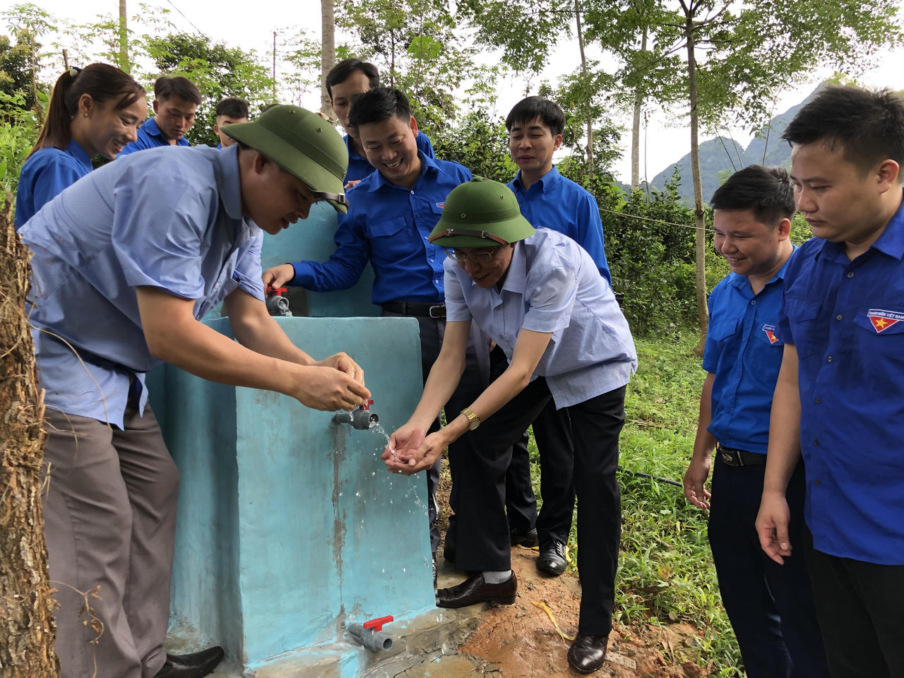 Tỉnh đoàn Thái Nguyên xây dựng 200 bể xử lý nước sạch cho đồng bào dân tộc thiểu số