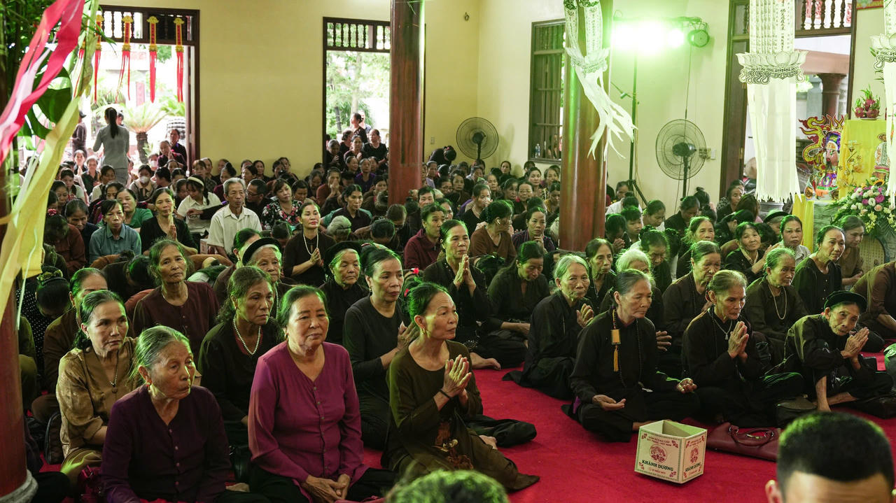 "Không tội nào lớn bằng tội bất hiếu, không có phước nào lớn hơn phước hiếu thảo"