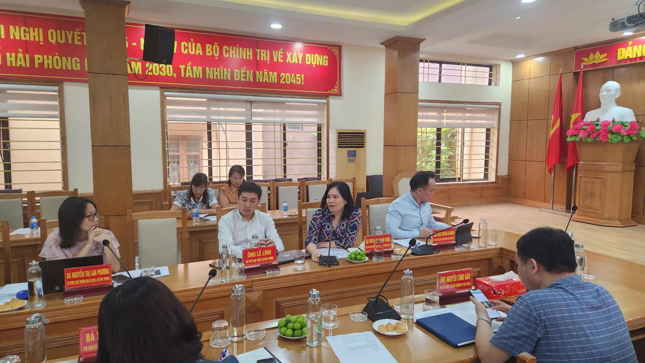 Tọa đàm trực tiếp với các doanh nghiệp về hệ sinh thái tận dụng các FTA, trong đó có Hiệp định EVFTA trong lĩnh vực da giày tại Hải Phòng 