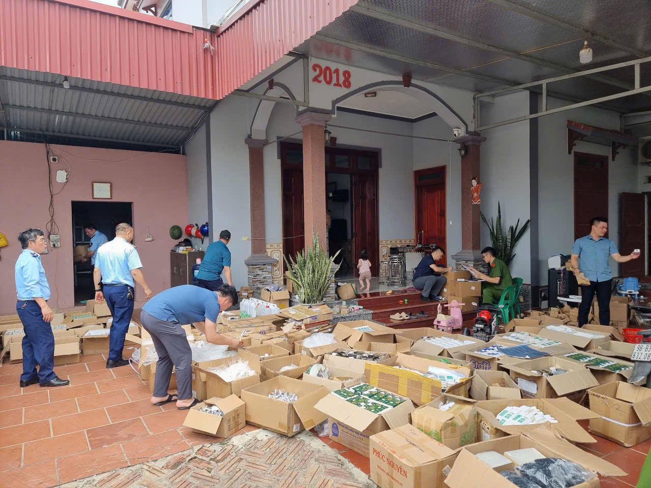 Bắc Giang: Phòng Cảnh sát kinh tế thi đua lập thành tích chào mừng kỷ niệm 135 năm sinh nhật Bác