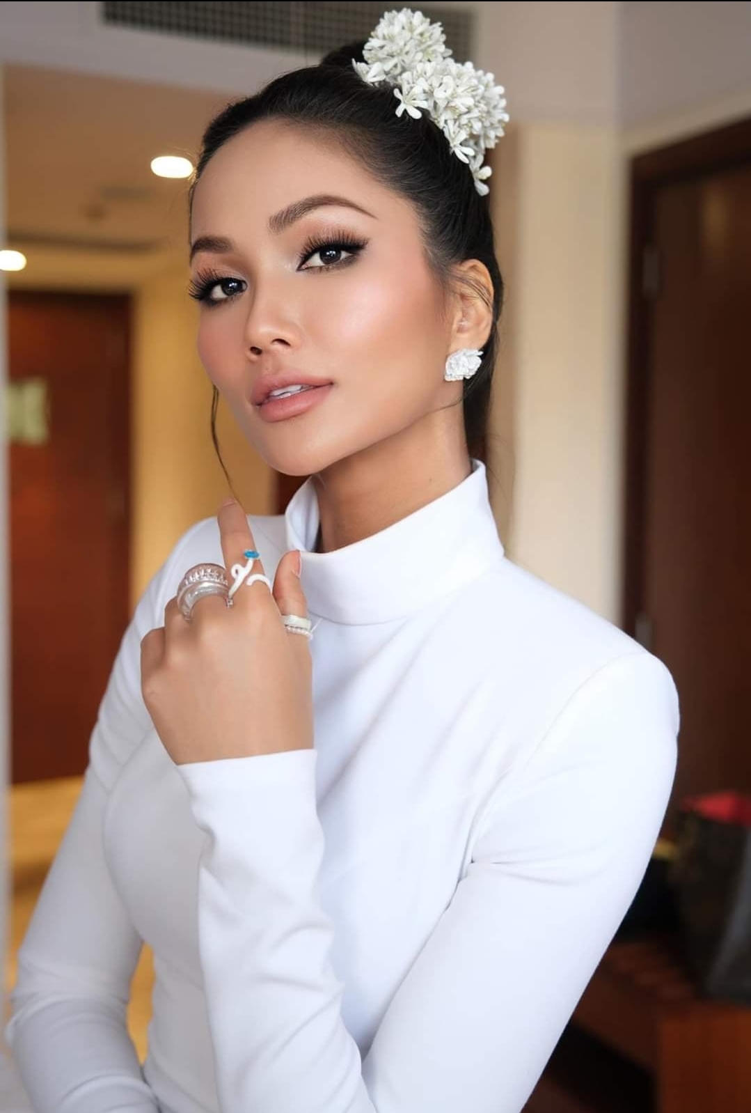 Phỏng vấn độc quyền Hoa hậu H'Hen Niê trước thềm lễ hội Cà phê