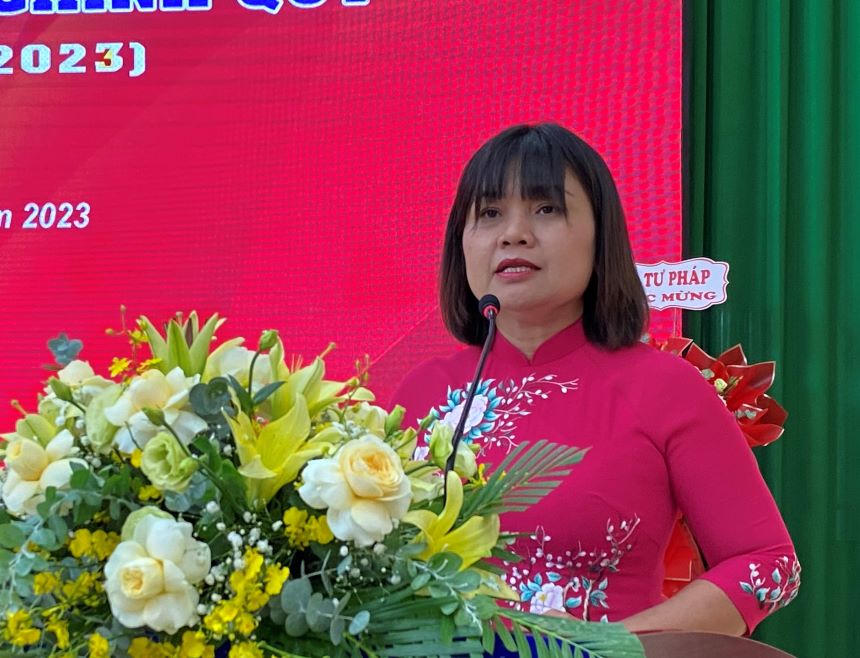 Trường Đại học Luật Hà Nội trao 51 bằng cử nhân chính quy đầu tiên tại Đắk Lắk