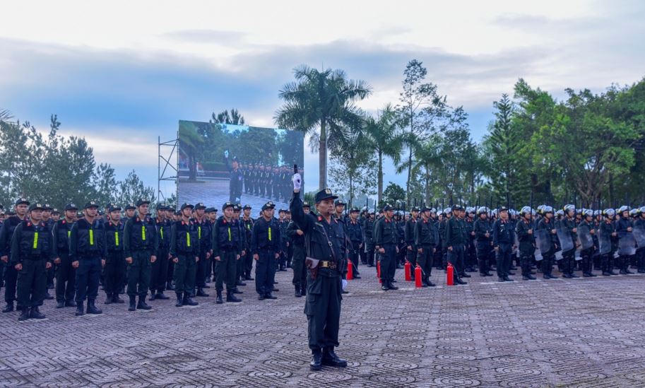 Công an Đắk Nông diễn tập phương án huy động ra quân Tiểu đoàn Cảnh sát cơ động dự bị chiến đấu