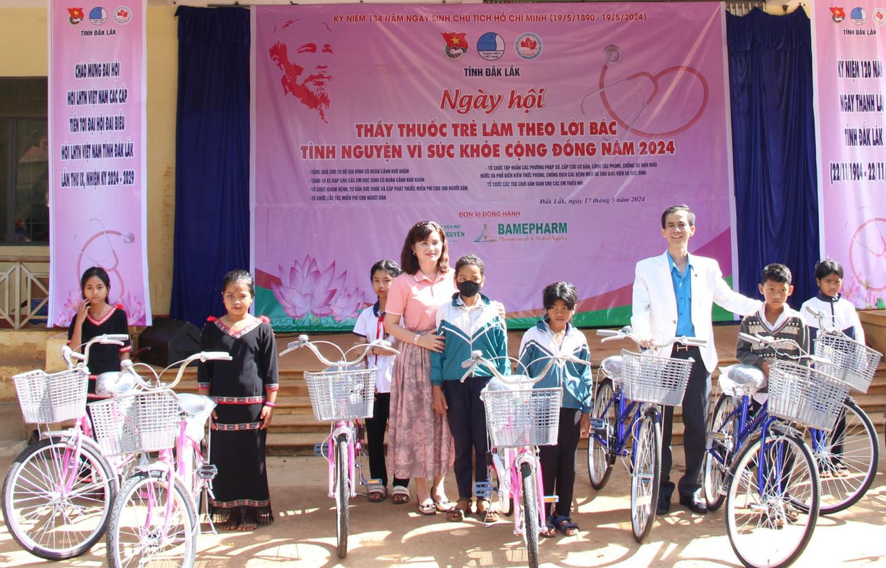 Đắk Lắk: Phát huy tinh thần vì cộng đồng trong Ngày hội 'Thầy thuốc trẻ làm theo lời Bác'