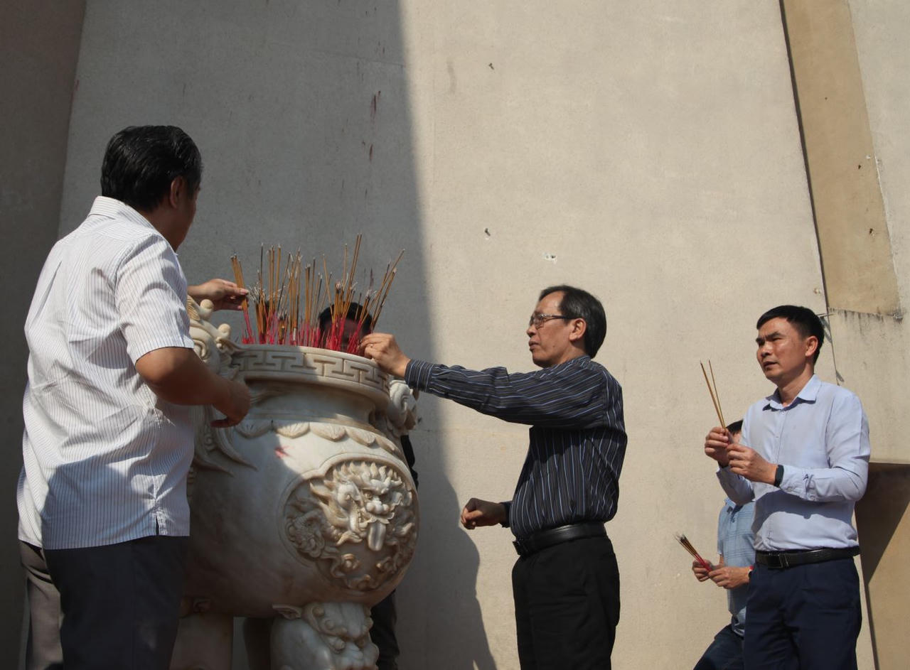 Hội Cựu chiến binh Bộ Tư pháp tri ân các "địa chỉ đỏ" tại chiến trường xưa Tây Nguyên