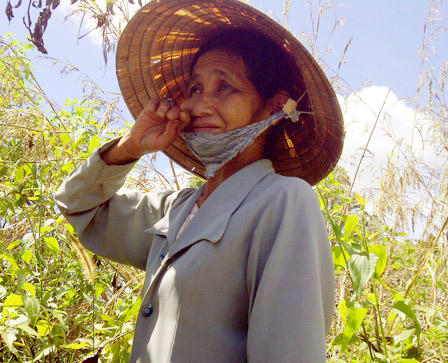 Hé lộ cuộc đời bi kịch của cô gái bị cha giam lỏng