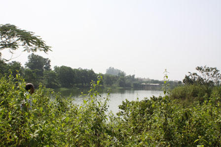 Bí ẩn thi thể thiếu nữ 41 ngày bị giấu dưới hồ nước