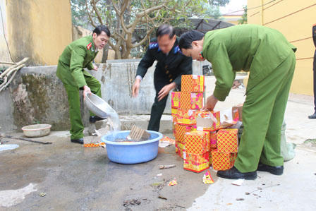 Tuyến đầu phòng chống pháo nổ