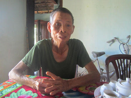 Làm nhục bé gái rồi giả tâm thần trốn tội, tù 15 năm