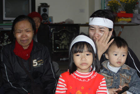 Truy bắt cặp nam nữ chuyên điều xe ôm vào đồng vắng sát hại 