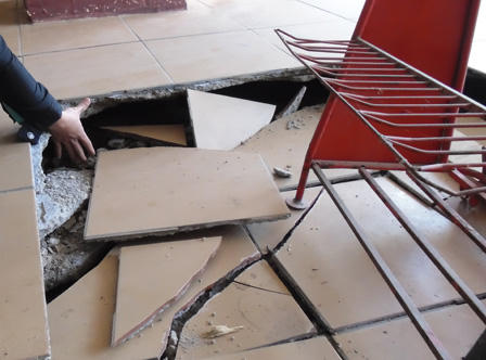 “Dở khóc dở mếu” trước sự thờ ơ của chủ đầu tư khu TĐC Hà Nội