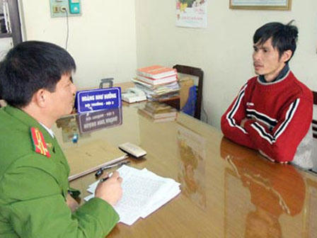 Vác búa đập chết bạn trong cơn "ngáo đá"