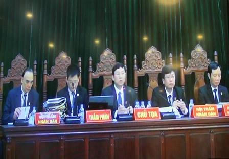 “Bầu” Kiên đề nghị được xử trước 3 tội danh