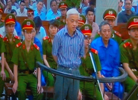 “Bầu” Kiên đề nghị được xử trước 3 tội danh